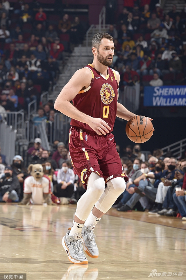 在不牺牲侵 在不牺牲侵