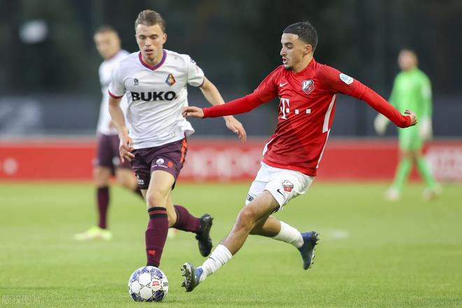 每月主题挑 每月主题挑